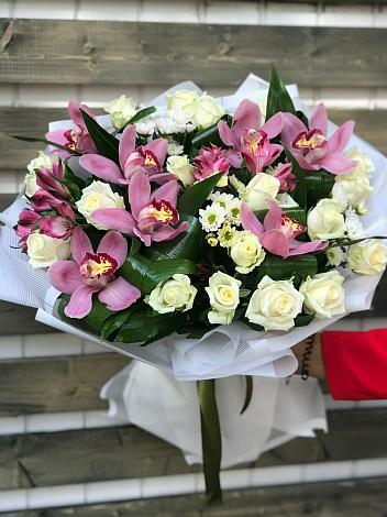 Букет цветов из: Розы и Хризантемы в Старомышастовской
