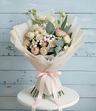 Букет цветов из:  Розы и Лизиантусы в Старомышастовской