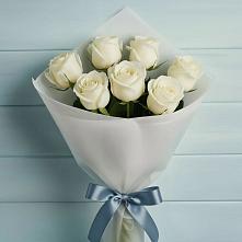Букет 7 Белых роз Эдлесс Лав в Старомышастовской