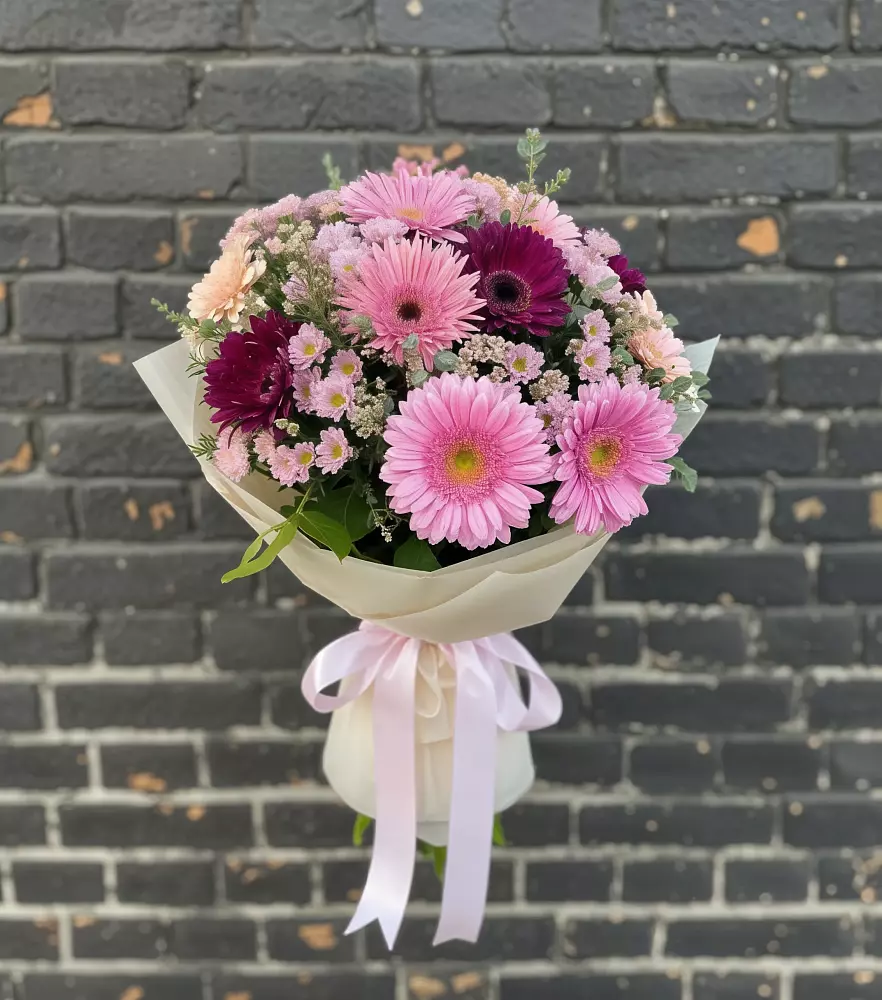 Букет цветов из: Герберы и Хризантемы в Старомышастовской