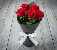 Букет 5 Красных роз Эдлесс Лав #REPLACE_PRED# Старомышастовской