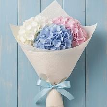 Букет цветов из:  Гортензия в Старомышастовской