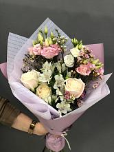 Букет цветов из:  Альстромерии, Розы и Лизиантусы #REPLACE_PRED# Старомышастовской