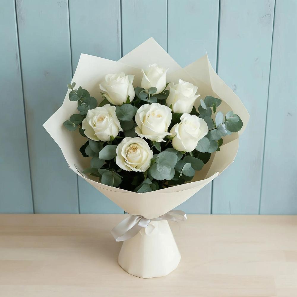 Букет Белые розы в Эвкалипте в Старомышастовской