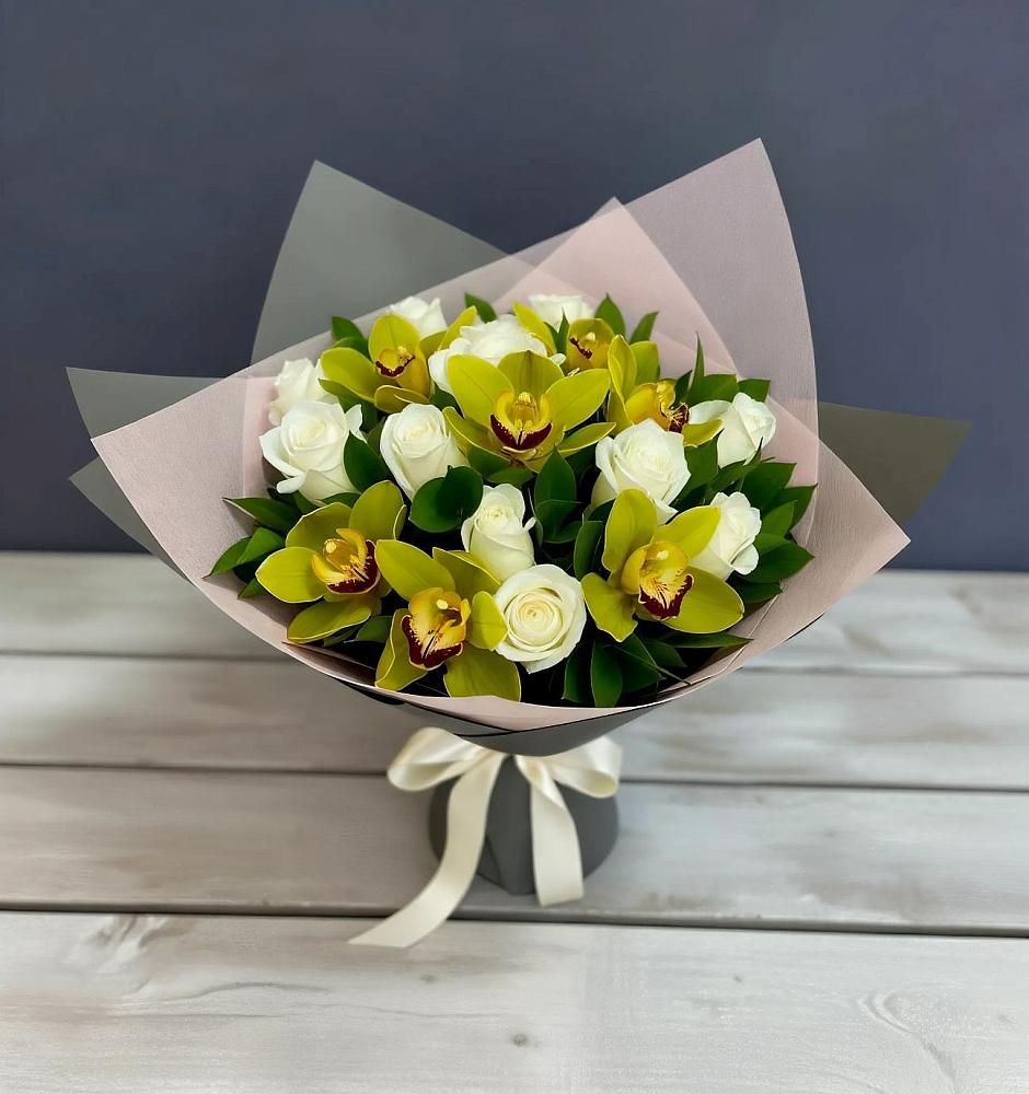 Букет цветов из: Орхидеи и Розы в Старомышастовской