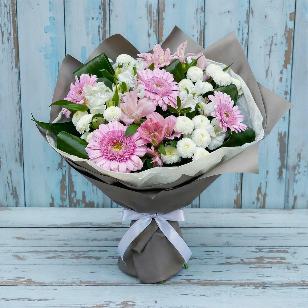 Букет цветов из: Герберы, Альстромерии и Хризантемы в Старомышастовской