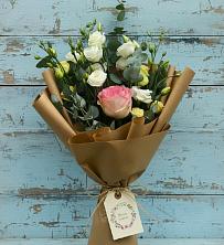 Букет цветов из:  Розы и Лизиантусы в Старомышастовской